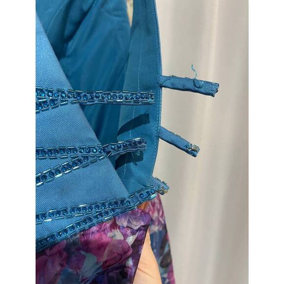 NEW ELLIE WILDE printed chiffon mini dress in teal / multi - Picture 3 of 4